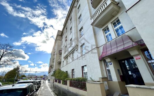 Prodej bytu 4+1, 100 m² – Praha, Holešovice, ulice Bubenská