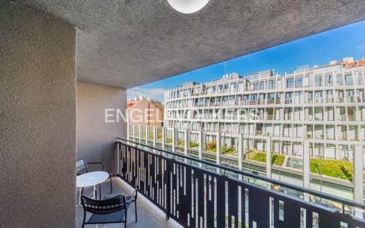 Prodej bytu 2+kk, 45 m² – Praha, Smíchov, ulice Holečkova