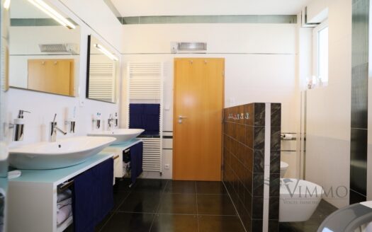 Prodej bytu 3+1, 189 m² – Praha, Smíchov, ulice Na Hřebenkách