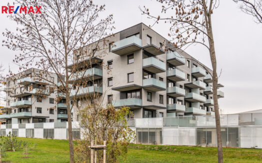 Prodej bytu 2+kk, 43 m² – Praha, Prosek, ulice Čakovická