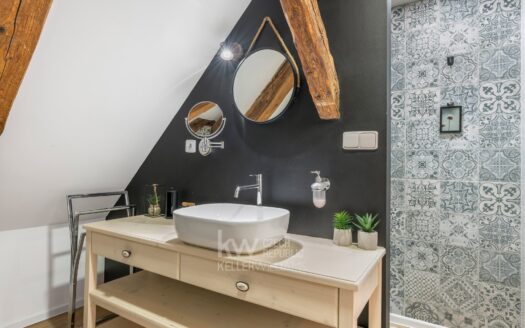 Pronájem bytu 1+kk, 75 m² – Praha, Nové Město, ulice Lodecká