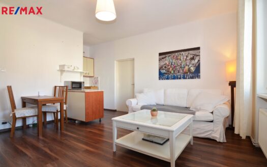 Prodej bytu 2+kk, 41 m² – Praha, Košíře, ulice Plzeňská