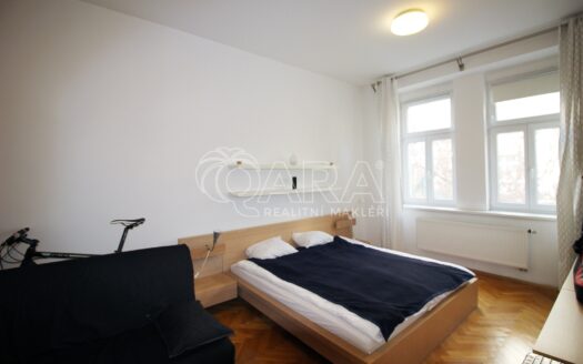 Pronájem bytu 2+kk, 63 m² – Praha, Žižkov, ulice Kubelíkova