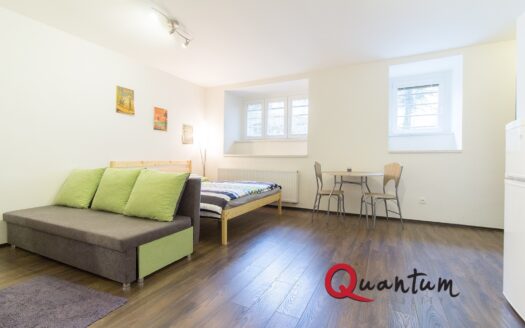 Pronájem bytu 1+kk, 34 m² – Praha, Staré Město, ulice 5. května