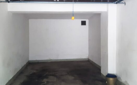 Pronájem Garáže, 21 m² – Praha, Strašnice, ulice Nupacká