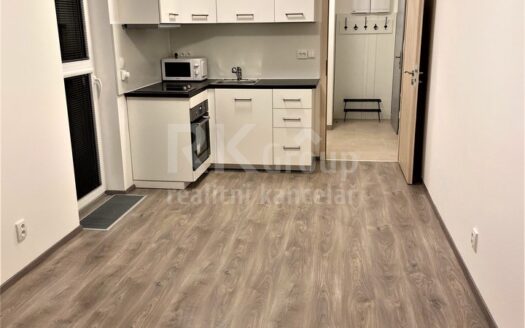 Prodej bytu 1+kk, 31 m² – Praha, Staré Město, ulice Horolezecká