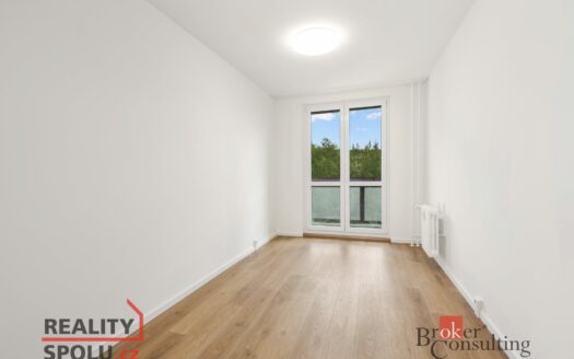 Prodej bytu 3+1, 76 m² – Praha, Modřany, ulice Urbánkova