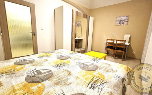 Prodej bytu 2+kk, 39 m² – Praha, Libeň, ulice Zenklova