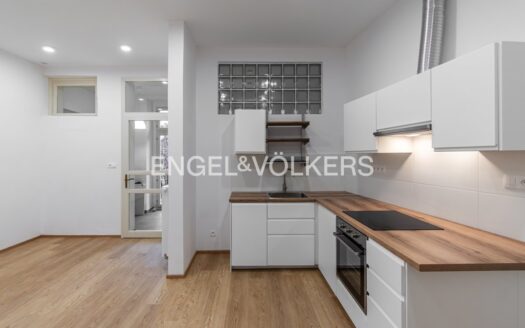 Pronájem bytu 2+1, 75 m² – Praha, Vinohrady, ulice Slezská