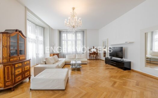 Pronájem bytu 3+1, 130 m² – Praha, Josefov, ulice Valentinská