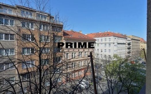 Pronájem bytu 2+kk, 50 m² – Praha, Vinohrady, ulice Lucemburská
