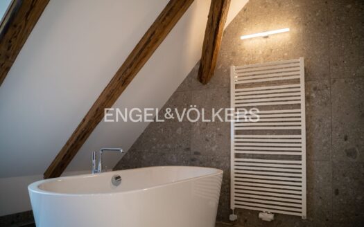 Pronájem bytu 2+kk, 72 m² – Praha, Malá Strana, ulice Na Kampě