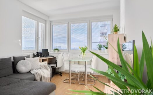 Prodej bytu 2+kk, 55 m² – Praha, Dolní Měcholupy, ulice Honzíkova