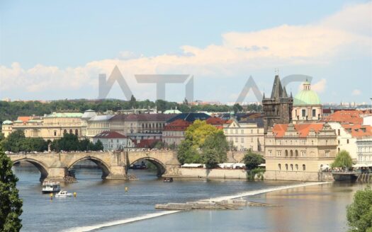 Pronájem bytu 3+1, 132 m² – Praha, Malá Strana, ulice Malá Strana