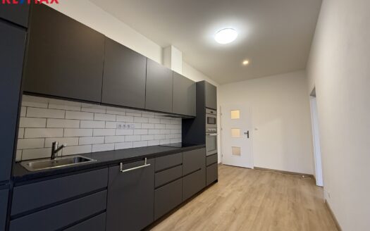 Pronájem bytu 2+1, 71 m² – Praha, Vršovice, ulice Na louži