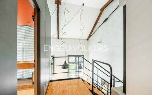 Pronájem bytu 3+kk, 146 m² – Praha, Holešovice, ulice Na Maninách