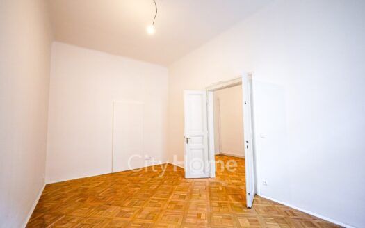 Prodej bytu 3+1, 94 m² – Praha, Malá Strana (Újezd), ulice Mělnická
