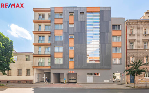 Prodej bytu 2+kk, 60 m² – Praha, Vršovice, ulice Petrohradská