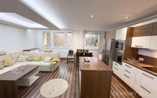 Pronájem bytu 3+kk, 71 m² – Praha, Řepy, ulice Nevanova