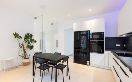 Prodej bytu 4+1, 128 m² – Praha, Vinohrady, ulice Londýnská