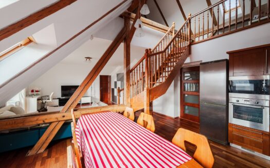 Pronájem bytu 2+kk, 114 m² – Praha, Vinohrady, ulice Hradešínská