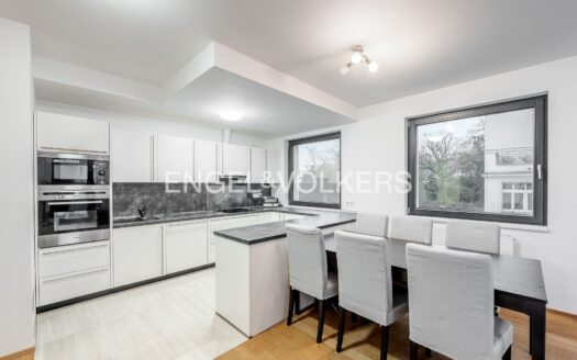 Pronájem bytu 4+kk, 106 m² – Praha, Veleslavín, ulice Pod dvorem