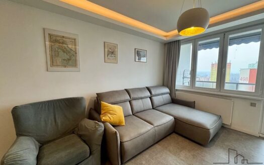 Pronájem bytu 3+1, 83 m² – Praha, Staré Město, ulice Zárubova