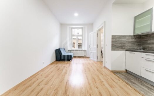 Pronájem bytu 1+1, 48 m² – Praha, Nusle, ulice Oldřichova