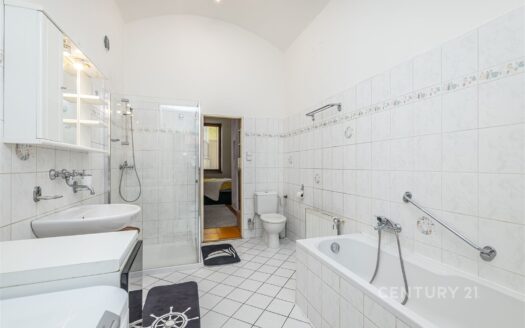 Prodej bytu 3+1, 114 m² – Praha, Holešovice, ulice Ortenovo náměstí