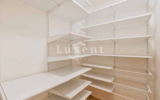 Pronájem bytu 2+kk, 50 m² – Praha, Vinohrady, ulice Lucemburská