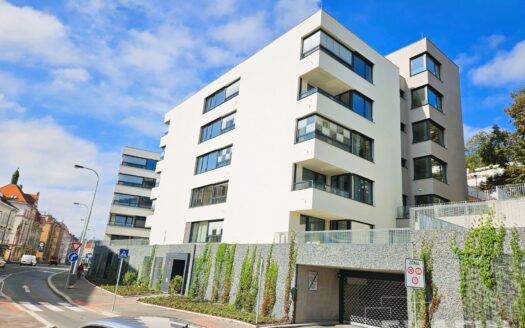 Prodej bytu 4+kk, 129 m² – Praha, Smíchov, ulice Holečkova