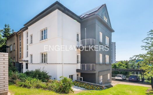 Prodej bytu 3+kk, 81 m² – Praha, Dejvice, ulice Komornická