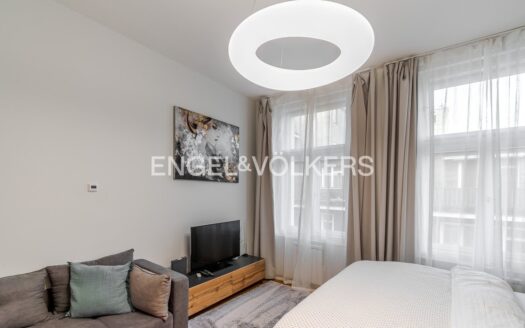 Pronájem bytu 1+kk, 30 m² – Praha, Nové Město, ulice Příčná