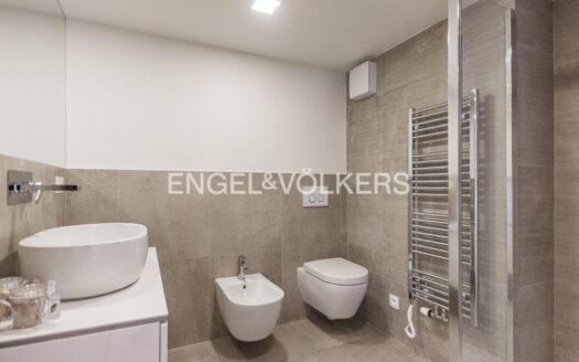 Pronájem bytu 2+kk, 79 m² – Praha, Nové Město, ulice Bolzanova