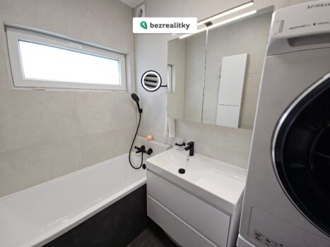 Prodej bytu 4+kk, 141 m² – Praha, Uhříněves, ulice Sušilova