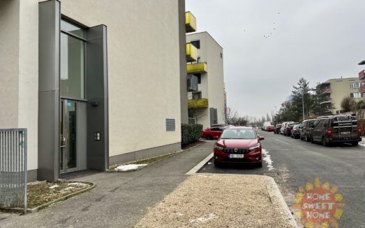 Prodej Garážová stání, 13 m² – Praha, Chodov, ulice Babická