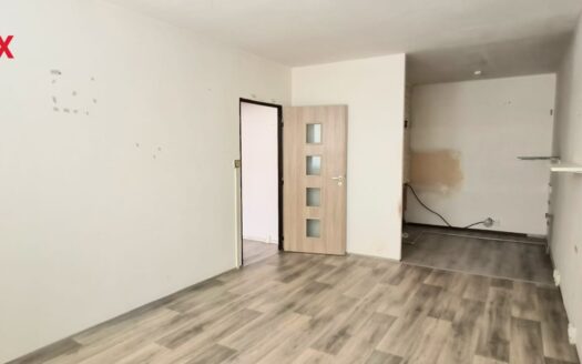 Pronájem bytu 2+kk, 43 m² – Praha, Střížkov, ulice Roudnická