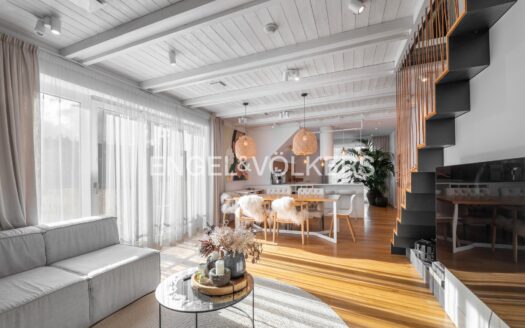 Pronájem bytu 5+kk, 188 m² – Praha, Smíchov, ulice U Malvazinky