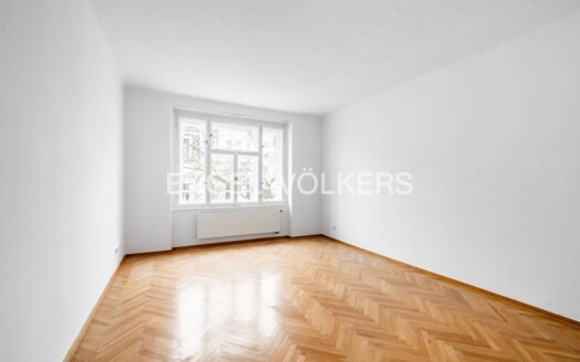 Pronájem bytu 3+kk, 84 m² – Praha, Smíchov, ulice U Nikolajky