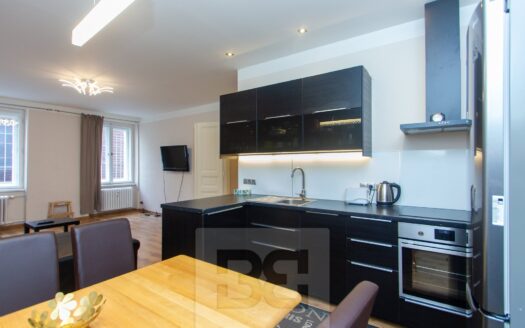 Pronájem bytu 4+kk, 107 m² – Praha, Vinohrady, ulice Bělehradská