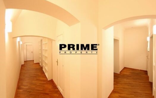 Pronájem bytu 4+1, 178 m² – Praha, Malá Strana, ulice Vlašská