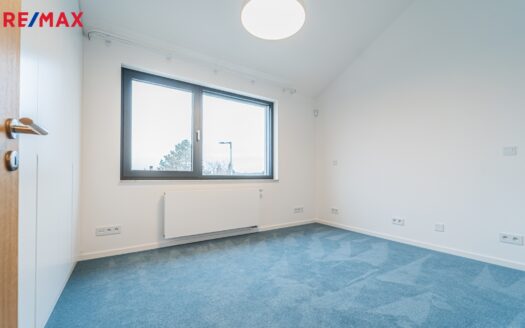 Pronájem bytu 3+kk, 92 m² – Praha, Kunratice, ulice Děbolínská