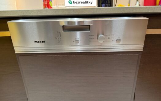 Prodej bytu 2+kk, 40 m² – Praha, Nusle, ulice Čestmírova