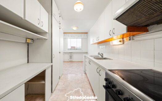 Prodej bytu 3+1, 85 m² – Praha, Horní Měcholupy, ulice Veronské nám.
