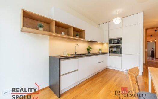 Pronájem bytu 3+kk, 89 m² – Praha, Karlín, ulice Za Karlínským přístavem