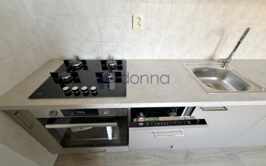 Pronájem bytu 2+1, 54 m² – Praha, Hloubětín, ulice Poděbradská