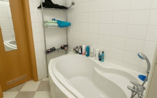 Prodej bytu 1+kk, 48 m² – Praha, Libeň, ulice Nad Okrouhlíkem