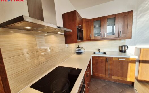 Pronájem bytu 1+kk, 34 m² – Praha, Ďáblice, ulice Nad Akcízem