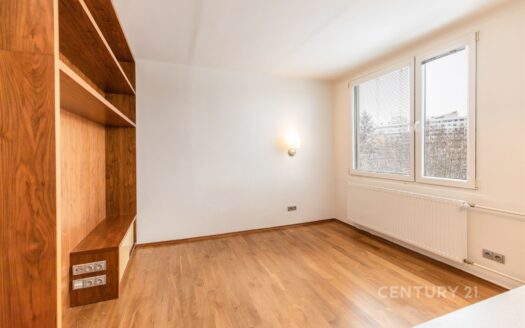 Pronájem bytu 2+kk, 53 m² – Praha, Krč, ulice Sládkovičova