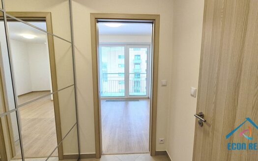 Pronájem bytu 1+kk, 32 m² – Praha, Chodov, ulice Drahňovická